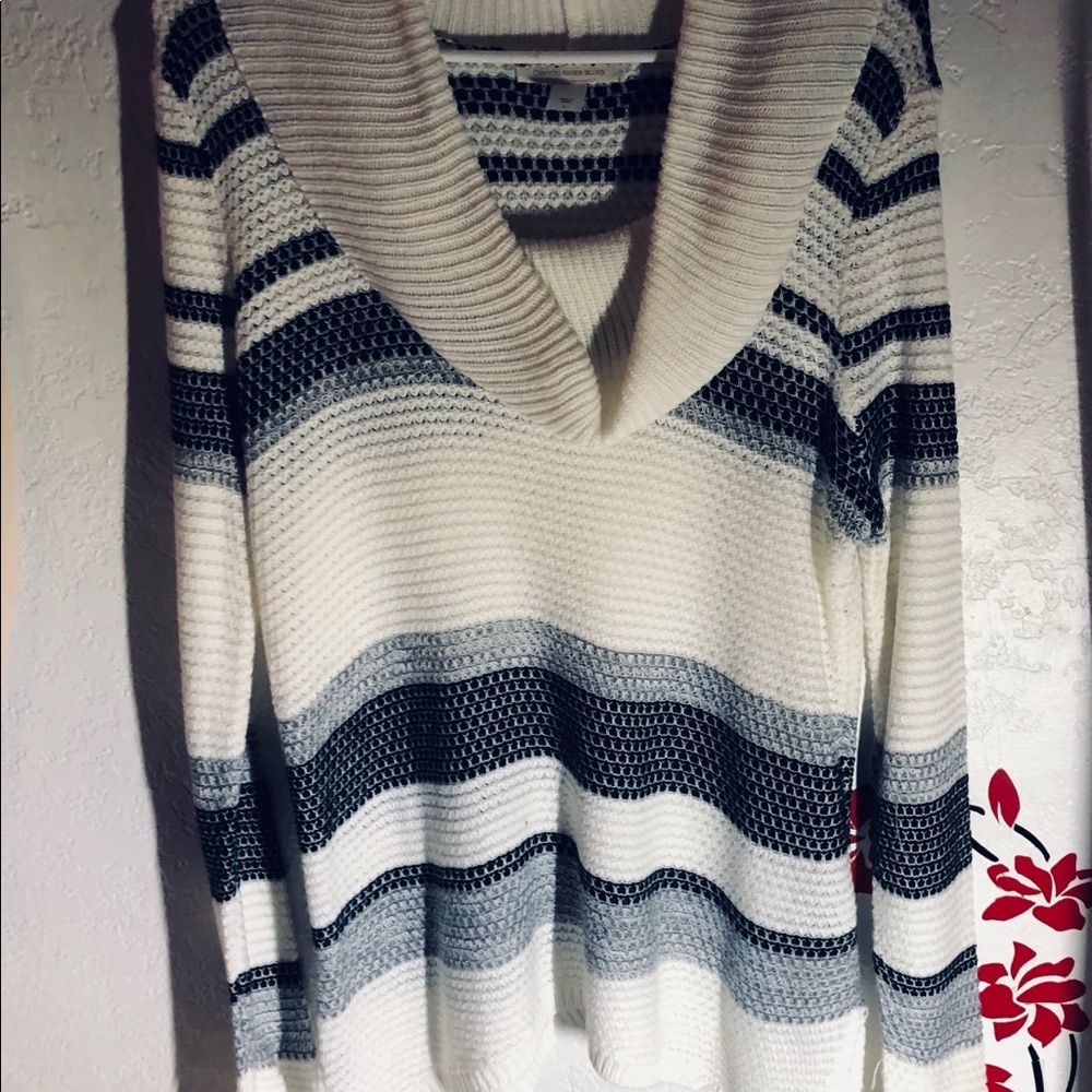 CANYON RIVER BLUES Women’s Turtleneck Sweater